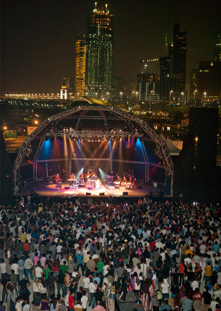 Myriam Fares wows crowds at opening night of Yasalam’s ’Beats on the Beach’ at Abu Dhabi Corniche