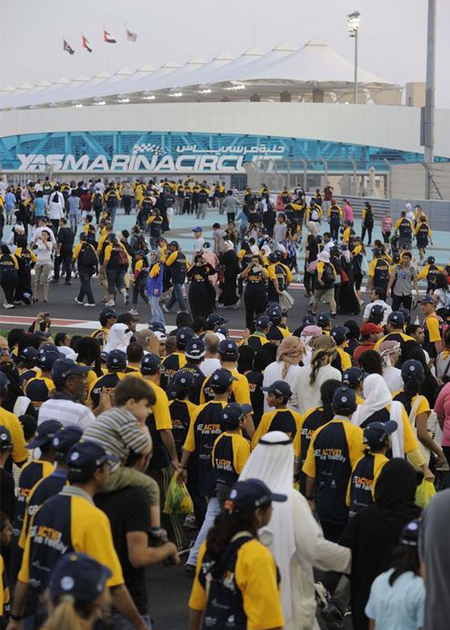 Walk UAE 2010 returns to Yas Marina Circuit