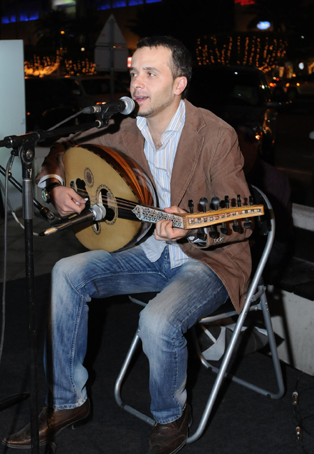 DSF 2010: Street musicians create lingering melodies at Al Riqqa  