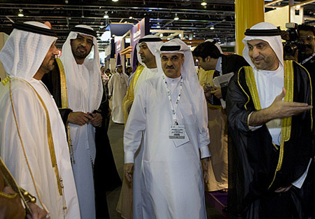 His Highness Sheikh Ahmed Bin Saeed Al Maktoum, President of Dubai’s Department of Civil Aviation and the Chairman and CEO of Emirates Group, visited the 800 sq. meters DUBAILAND® exhibit at the Arabian Travel Market (ATM) 2009.